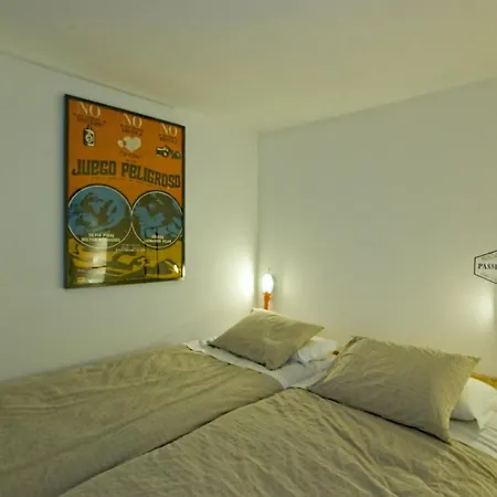 Apartamento Praca Alegria 1 Bedroom By Gt House