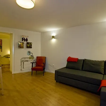 Praca Alegria 1 Bedroom By Gt House * Lisboa