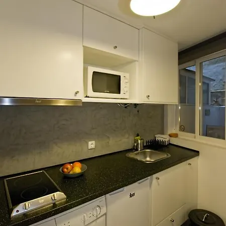 Praca Alegria 1 Bedroom By Gt House
