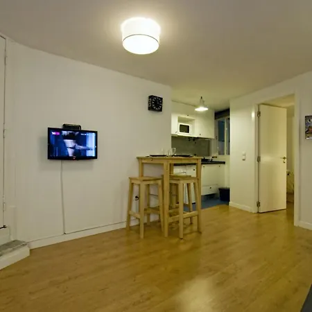 Praca Alegria 1 Bedroom By Gt House *