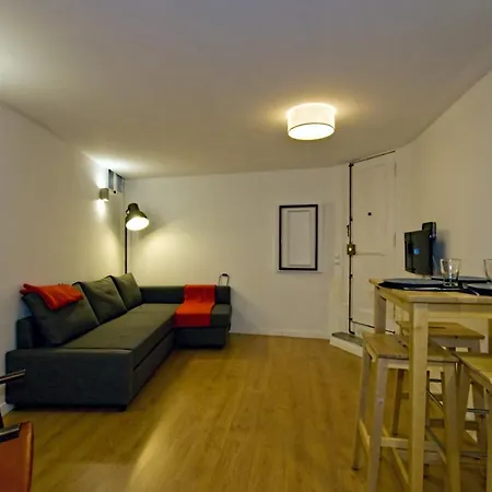Praca Alegria 1 Bedroom By Gt House * Lisboa